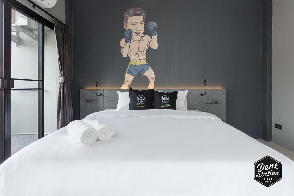 Dent Station Resident Hotel Phuket Exterior foto