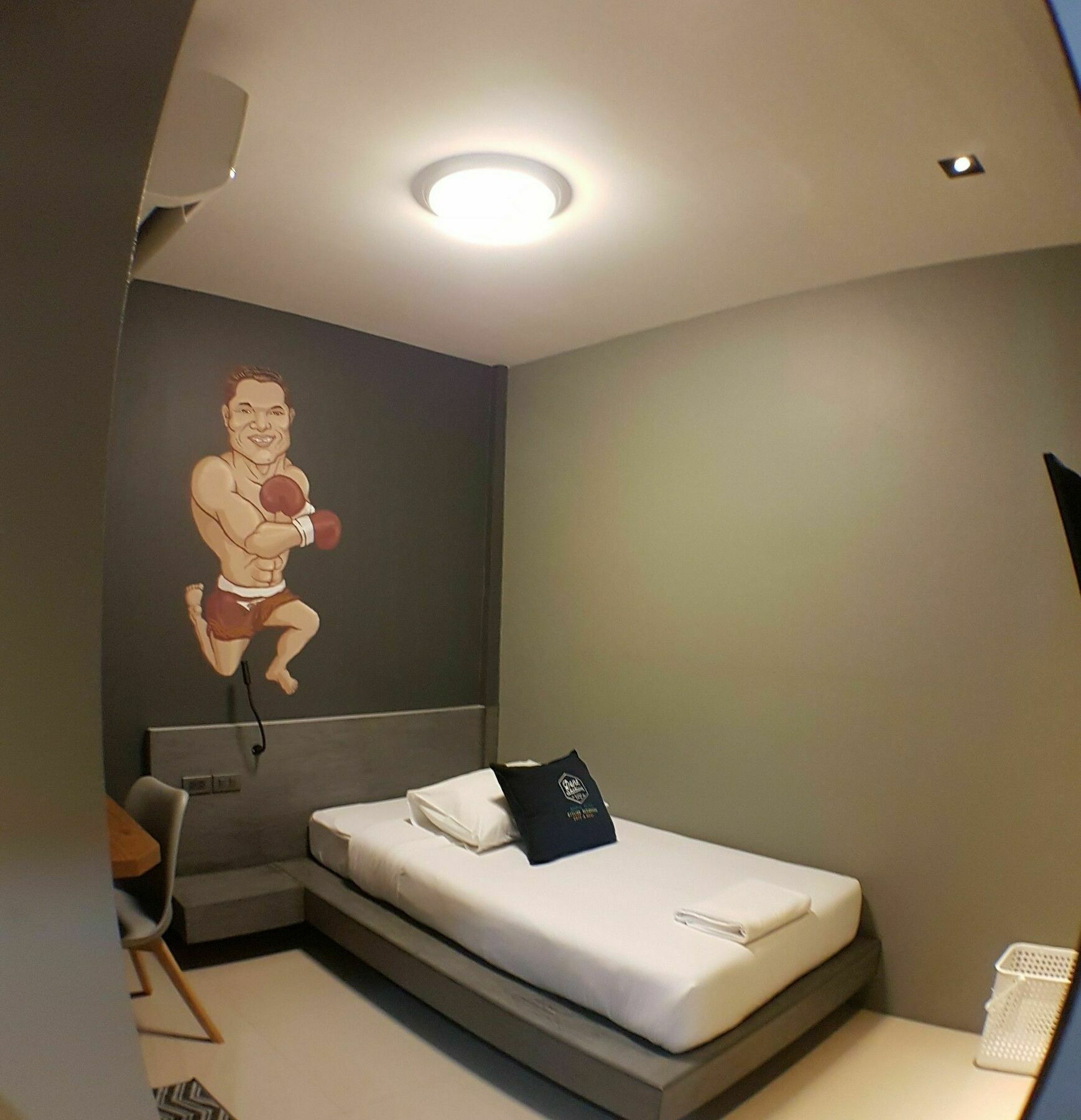 Dent Station Resident Hotel Phuket Exterior foto