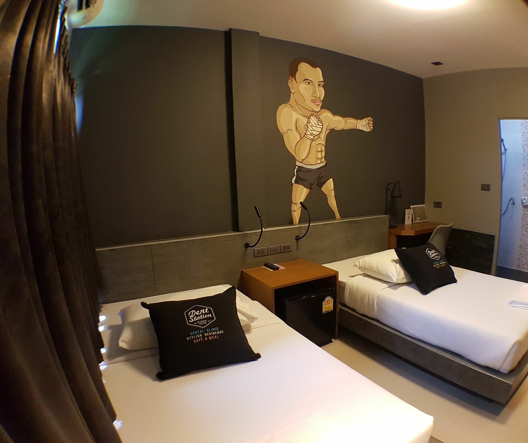Dent Station Resident Hotel Phuket Exterior foto